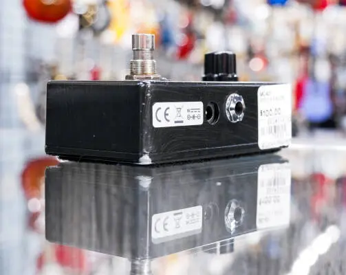 MXR - MC401 - Custom Audio Electronics Boost Pedal 2